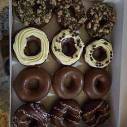 Krispy Kreme - Krispy Kreme Choco-mania doughnuts