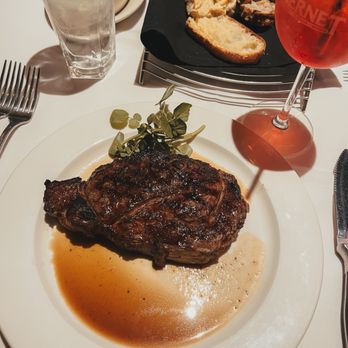 CABERNET - Updated July 2025 - 312 Photos & 414 Reviews - 5575 Windward