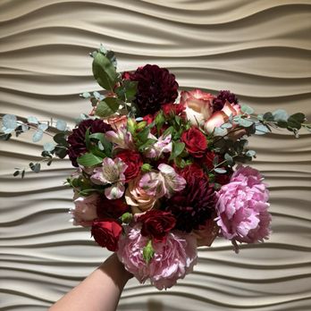 Two Blooms Bouquets - Florists Near Me Two Blooms Bouquets - Florists Near Me