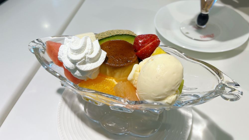 TAKANO Fruit Bar Shinjuku Honten 