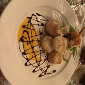 CAV Restaurant - Scallops - New American Near Me - Providence, Rhode Island CAV Restaurant - Scallops - New American Near Me - Providence, Rhode Island