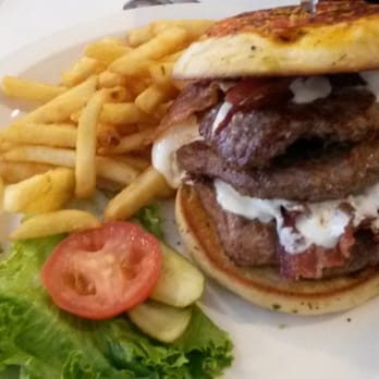 Harry's Diner - Sicilian Burger! - Diners Near Me - Sheboygan, Wisconsin
