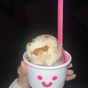 Sorry Not Sorry Creamery - cookies and cream, cookie butter - Ice Cream & Frozen Yogurt Near Me - Long Beach, California Sorry Not Sorry Creamery - cookies and cream, cookie butter - Ice Cream & Frozen Yogurt Near Me - Long Beach, California