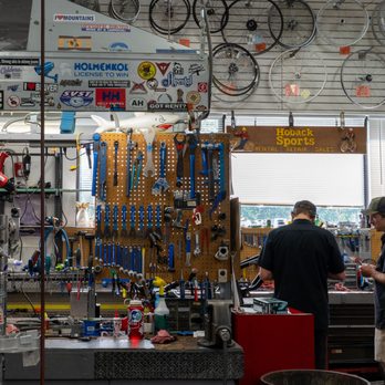 Hoback Sports - Bikes Near Me - Jackson, Wyoming Hoback Sports - Bikes Near Me - Jackson, Wyoming