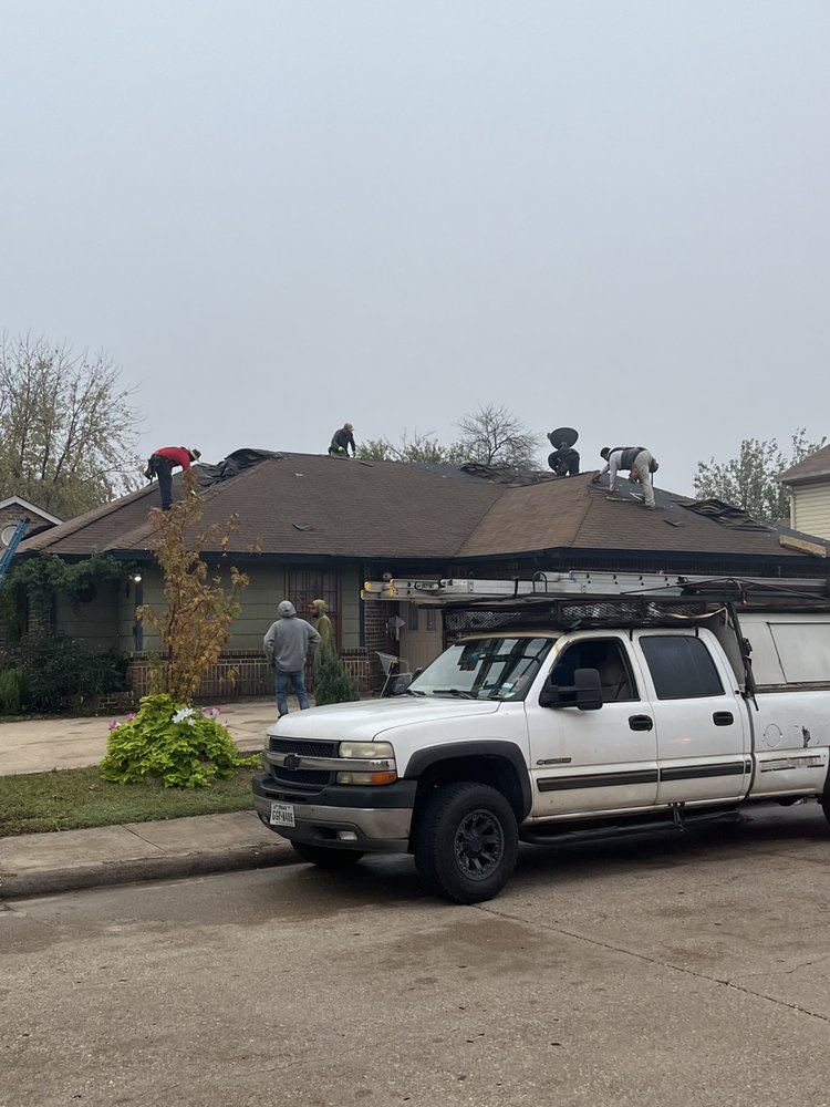 Slide of Elite Roofing DFW