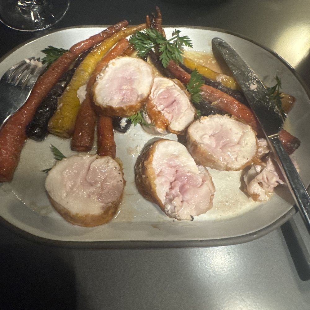 District - Raw chicken - American Near Me - Jersey City, New Jersey