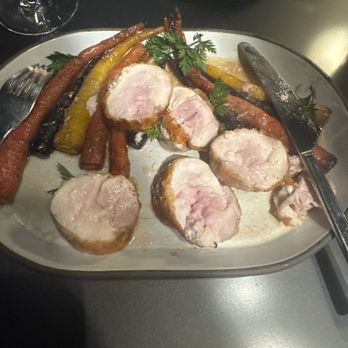 District - Raw chicken - American Near Me - Jersey City, New Jersey