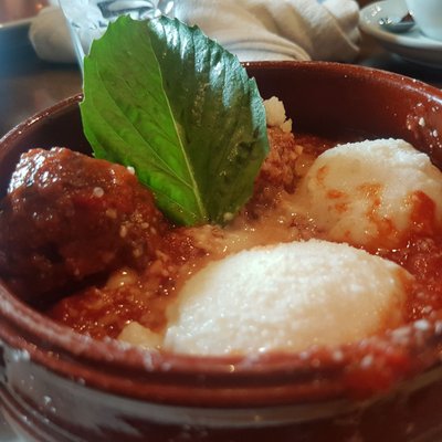 Bar Centrale by null