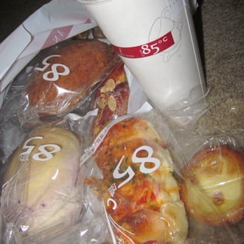85°C Bakery Cafe-Irvine - Assorted Pastries and drank - Coffee & Tea Near Me - Irvine, California