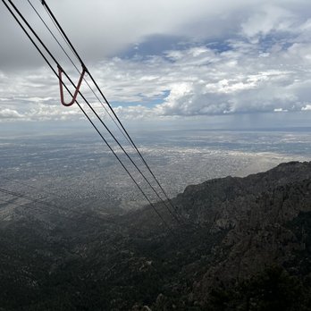 Sandia Peak Tramway - Ski Resorts Near Me - Albuquerque, New Mexico Sandia Peak Tramway - Ski Resorts Near Me - Albuquerque, New Mexico