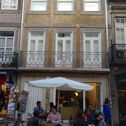 Casa dos waffles - Outside view of the waffle shop