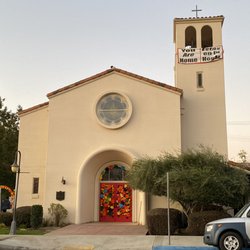 St Paul's Episcopal Church - The door is decorated for our DÃa de los Muertos service.