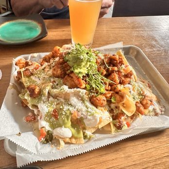 Recreo Cantina - Nachos with Fresh shrimp not farm raise! DELICIOUS!!!!! - Latin American Near Me - Chandler, Arizona Recreo Cantina - Nachos with Fresh shrimp not farm raise! DELICIOUS!!!!! - Latin American Near Me - Chandler, Arizona