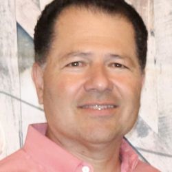 Fence Fix - Manuel Ortiz, Owner
