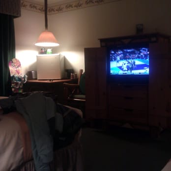 Holiday Inn The Lodge at Big Bear Lake - Big Bear, CA