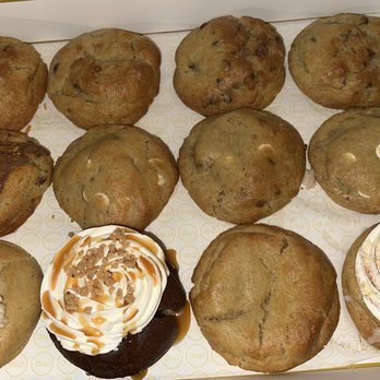 Chip Cookies - Rolling Hills - top row - 4 OG mid row ( L-R ) - choconut , 3 biscoff bottom row ( L-R ) - fry chip , bts , boneless , tres leches - Bakeries Near Me - Torrance, California Chip Cookies - Rolling Hills - top row - 4 OG mid row ( L-R ) - choconut , 3 biscoff bottom row ( L-R ) - fry chip , bts , boneless , tres leches - Bakeries Near Me - Torrance, California