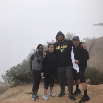 Potato Chip Rock - Cousin, cousin girlfriend and friend - Hiking Near Me - Poway, California