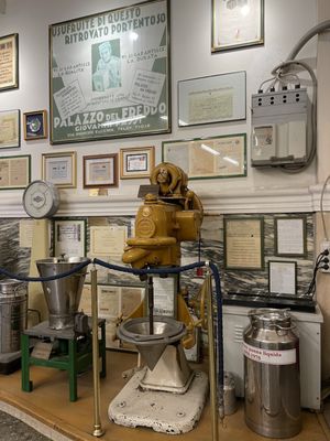 Gelateria Fassi - Gelato artigianale a Roma dal 1880 by null