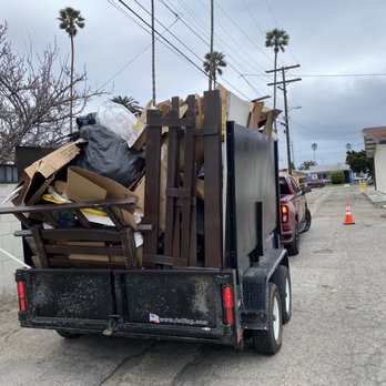 Junk Removal Rebollar - Junk Removal & Hauling Near Me - Oxnard, California Junk Removal Rebollar - Junk Removal & Hauling Near Me - Oxnard, California
