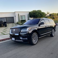 Chauffeur Limousine Service