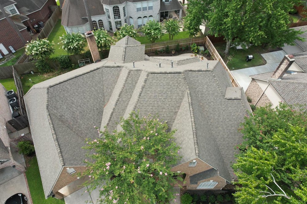 Slide of Vista Roofing and Restoration