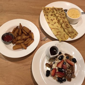 Yolk - South Loop - Onion Chips, West Coast Crepes, Very Berry French Toast - Breakfast & Brunch Near Me - Chicago, Illinois Yolk - South Loop - Onion Chips, West Coast Crepes, Very Berry French Toast - Breakfast & Brunch Near Me - Chicago, Illinois