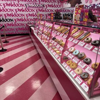 Pinkbox Doughnuts - Lots of donuts to choose from - Donuts Near Me - Las Vegas, Nevada Pinkbox Doughnuts - Lots of donuts to choose from - Donuts Near Me - Las Vegas, Nevada