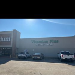 Drug Emporium