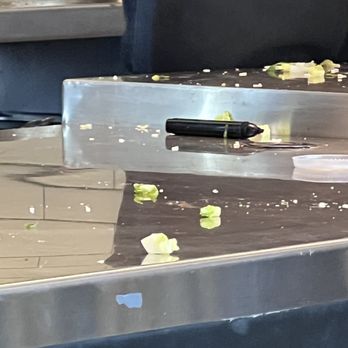 Chipotle Mexican Grill - Paying counter - Fast Food Near Me - Langhorne, Pennsylvania