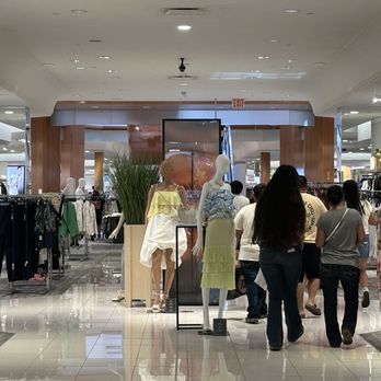 Macy's - Inside - Department Stores Near Me - Northridge, California