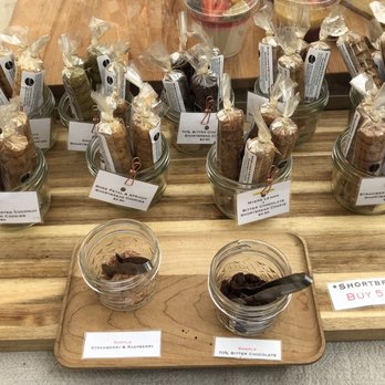 Mio's Delectables - Bakeries Near Me - Portland, Oregon