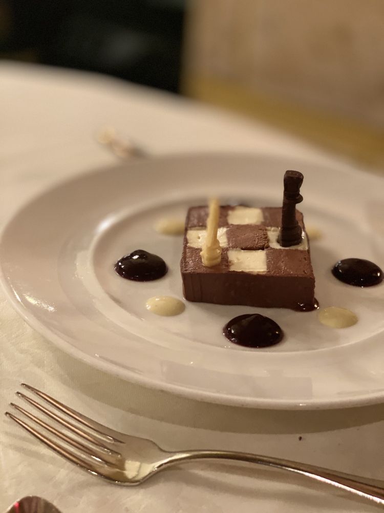 LA CLOSED Updated June 2024 281 Photos & 128 Reviews