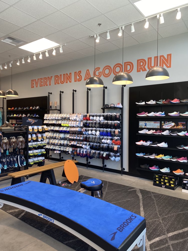 RED ROCK RUNNING COMPANY 27 Reviews 7379 S Rainbow Blvd, Las Vegas, NV Yelp