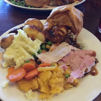 Toby Carvery - My plate; roast pork and gammon - British Near Me - Slough, SLG Toby Carvery - My plate; roast pork and gammon - British Near Me - Slough, SLG