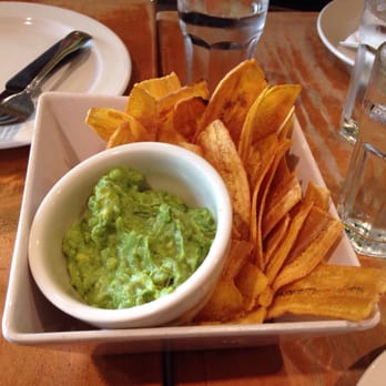 Empanada Mama - Hell's Kitchen - plantain chips and guacamole ($8.25) - Latin American Near Me - New York, New York