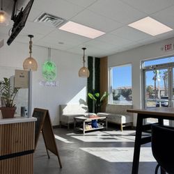 Cane Juice Bar & Cafè - Cane Juice Bar entryway