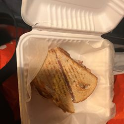 The Earl - That's my Italian Punani without the salami lol