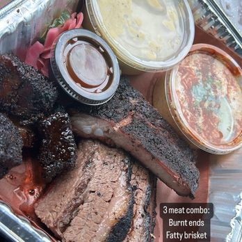 Hurtado Barbecue - Fatty brisket pork ribs burnt ends Mexican corn Mac n cheese - Barbeque Near Me - Arlington, Texas Hurtado Barbecue - Fatty brisket pork ribs burnt ends Mexican corn Mac n cheese - Barbeque Near Me - Arlington, Texas