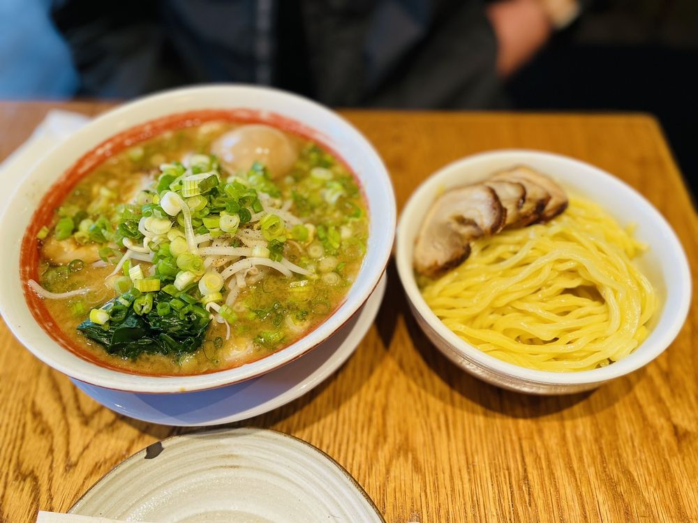 TabeTomo