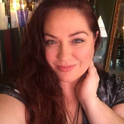 Gitana Susanna Michelle Tarot Card Reader Lectura de Cartas - I am Gitana Susanna Michelle Tarot Card Reader and Candle Specialist. Lectura de Cartas y Veladoras Preparadas.