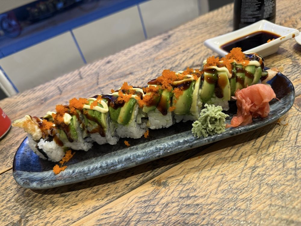 Tanoshii Sushi Take Away