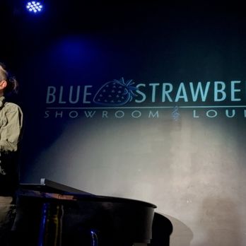 BLUE STRAWBERRY - Updated February 2026 - 77 Photos & 64 Reviews - 364 ...