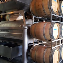 Seattle Urban Wine Tours - Kerloo makes their wine in house.