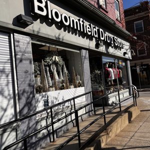 CVS PHARMACY - Updated January 2025 - 13 Photos - 9805 Mcknight Rd ...