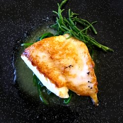 Verveine - Grilled turbot on spinach with samphire