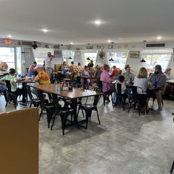 Texas Cafe Diner - Nice spacious interior