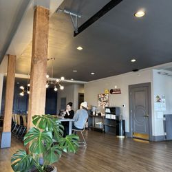 Keebler Coffee Roasters - Inside