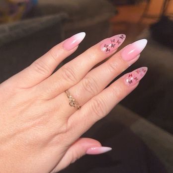 Cindy Nails Spa - Nail Salons Near Me - Chatsworth, California