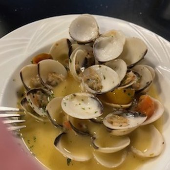 Brunello - cozze e vongole al prosecco - Italian Near Me - Las Vegas, Nevada