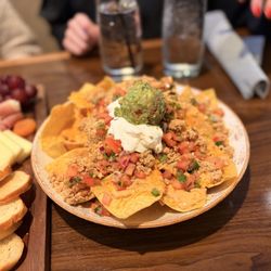 High Note Casual Dining & Drink - Nachos with chicken.